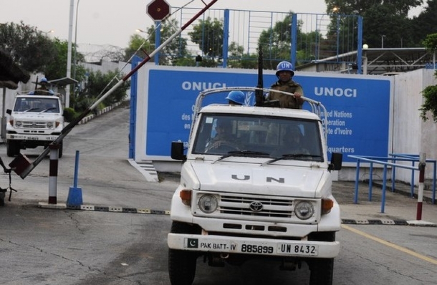 Abidjan, entrée principale du siège de l'ONUCI, à Sebroko, Abidjan