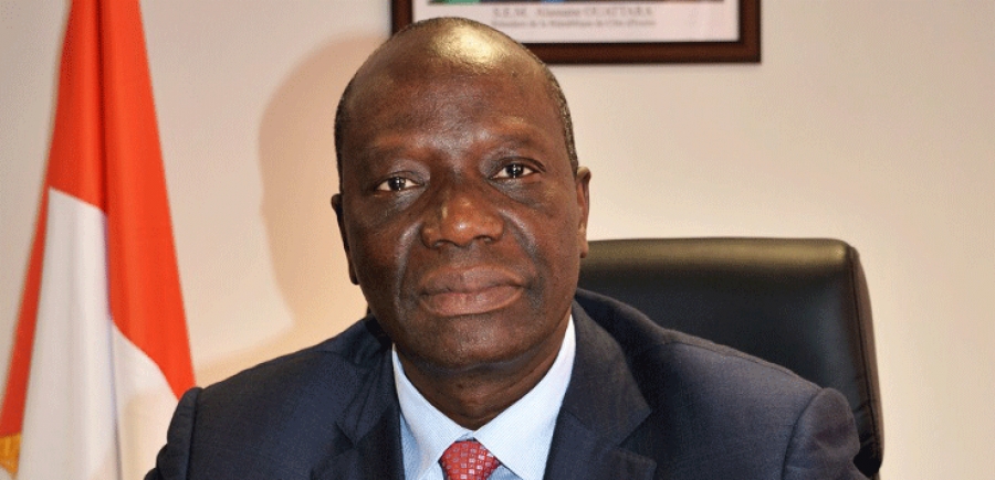 Mamadou Sanogo, ministre de l’Economie Numérique et de la Poste, face aux députés, a défendu, commission, le projet de loi.