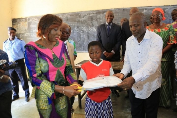 Image d'archive. Examens à grand tirage, la ministre Kandia Camara a procédé au lancement des épreuves du CEPE à Bouna le Mardi 14 Juin 2016.