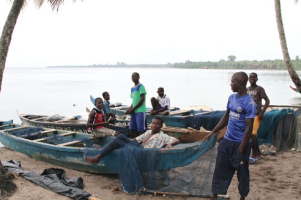 La mesure d’interdiction de pêcher dans la lagune ébrié à Jacqueville et Dabou semble être globalement observée par les populations.