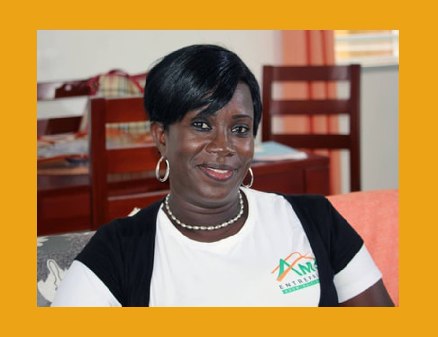 Mme Aida Diamant,.directrice commerciale