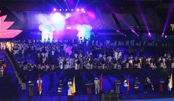 L'ouverture des VIIIes Jeux de la Francophonie à Abidjan (Stade Félix Houphouët-Boigny).