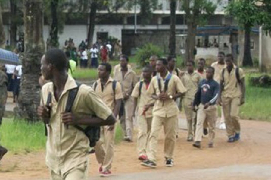 Des élèves de l'enseignement secondaire en Côte d'Ivoire  