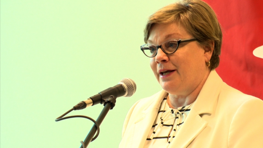 Francine Landry (ministre du Développement économique de la Francophonie / Canada): “ Pour l’accueil en 2021, nous tirerons profit de l’expérience ivoirienne ’’
