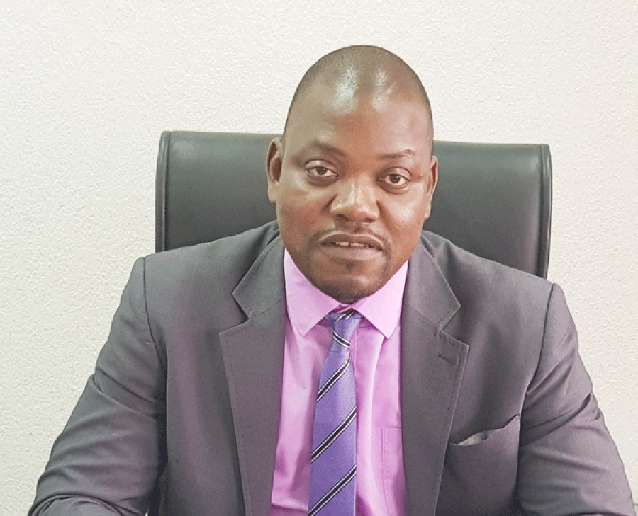Dr Dely Mamadou, chef de cabinet du ministre de l’Enseignement supérieur et de la Recherche scientifique.