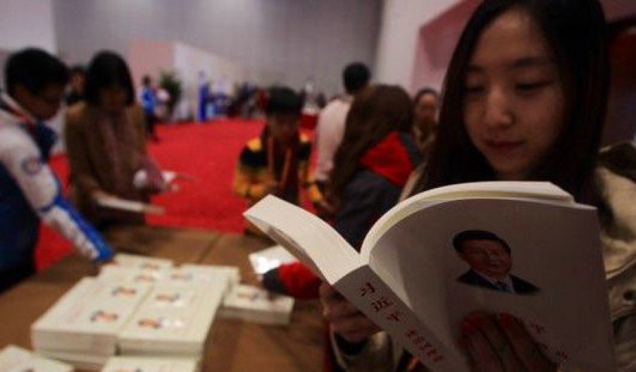 La version en langue cambodgienne de « La gouvernance de la Chine » de Xi Jinping bien reçue au Cambodge