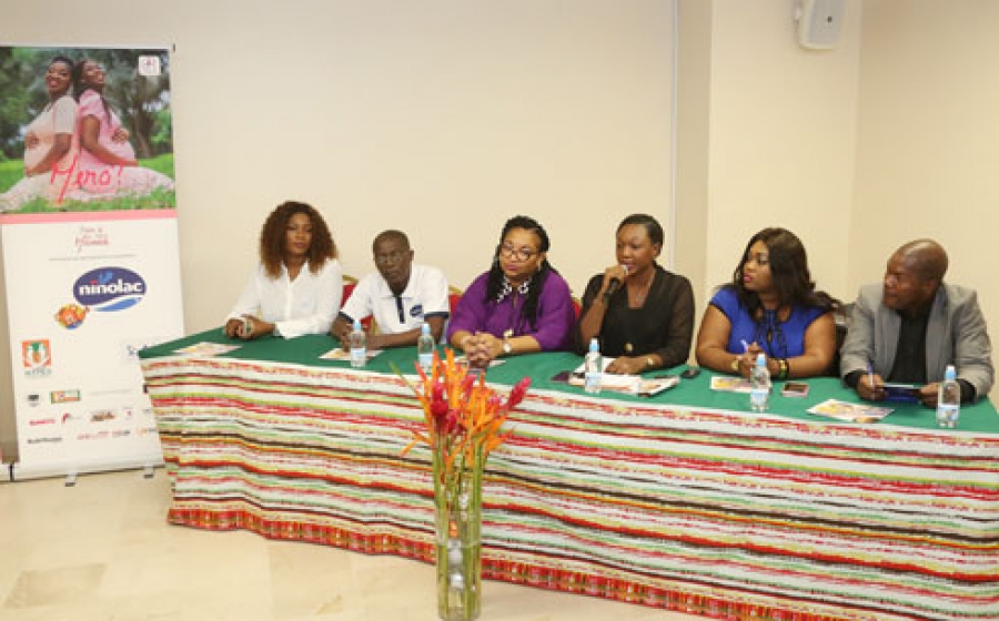 Autour de Mafanta Touré Diaby, promotrice (au micro), partenaires et sponsors entendent faire du Salon un rendez-vous annuel incontournable.