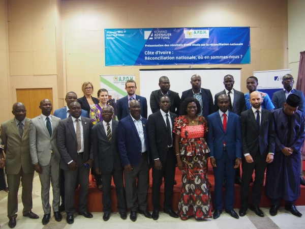 Plusieurs personnalités, dont Mme Gbagbo, ont pris part à la présentation de l'étude portant sur l'évéluation du processus de réconciliation nationale