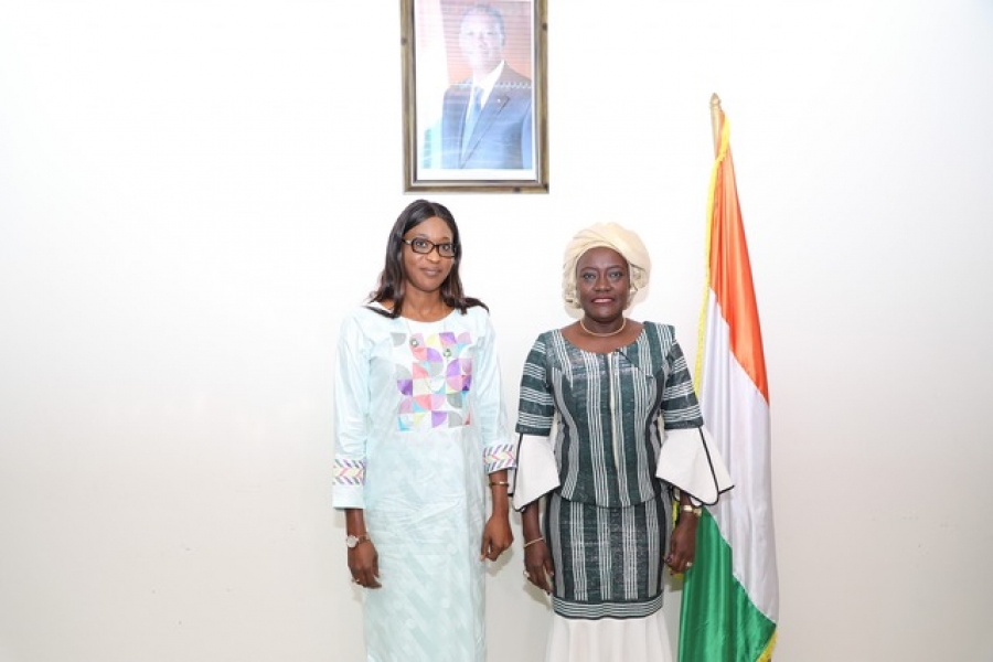 En prélude au salon de l’économie sociale, les ministres Zahra Thiam du Sénégal et Mariatou Koné de Côte d’Ivoire se sont entretenues à Abidjan, le jeudi 19 septembre 2019