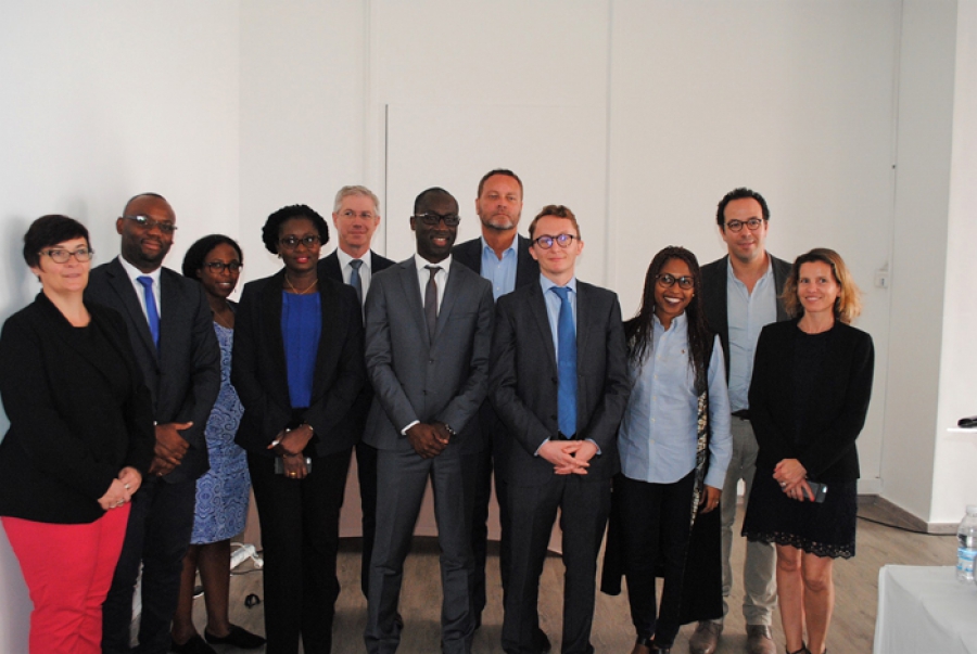Photo de famille lors de la présentation du rapport commun sur l’état des lieux du secteur du tourisme et de l’hôtellerie en Afrique en 2016