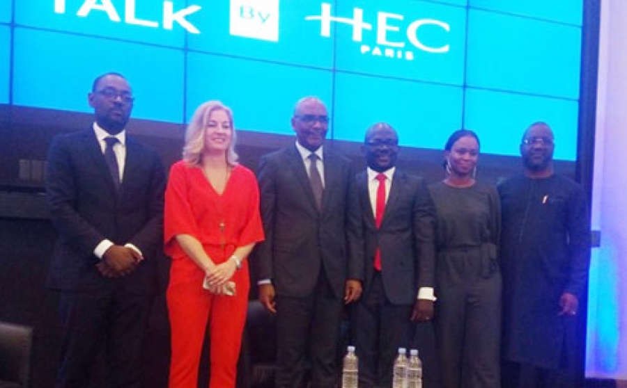 Le président de la Cgeci (3e à partir de la gauche) était l’invité principal de la tribune d’échanges du bureau d’Abidjan d’Hec Paris. A sa gauche, Alexis John Ayé, directeur du bureau Afrique de l’Ouest et Centrale de Hec Paris.