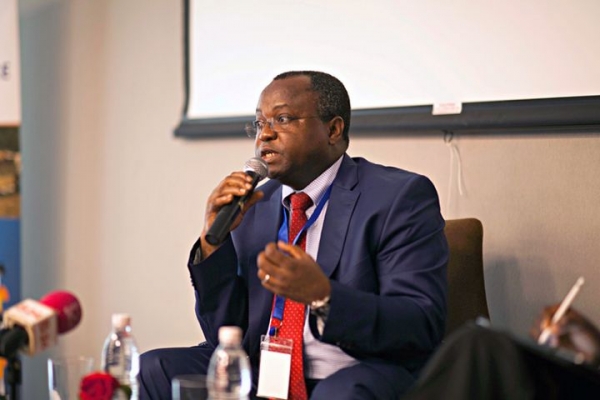 Le directeur du Centre Suisse de Recherches Scientifiques (CSRS), Prof. Bassirou Bonfoh