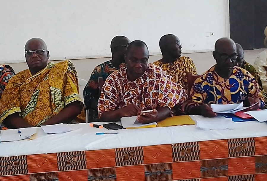 Clotaire Yobou-Nampé, 2è adjoint au chef d’Abobo-Baoulé et président de la Commission juridique et de Contrôle de gestion (au centre)