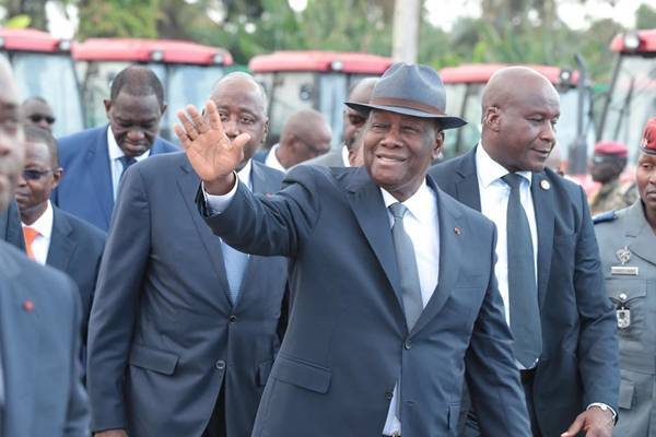 Le Chef de l'Etat a offert des machines aux agriculteurs à l'occasion du Sara 2019 (DR)