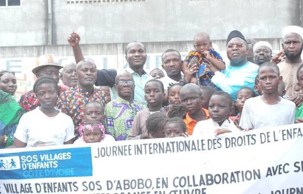Plusieurs enfants de quartiers démunis ont été célébrés (Casimir Djezou)