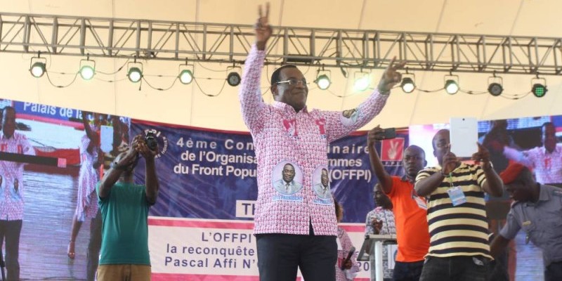 Affi N'Guessan, au cours de l'assemblée générale ordinaire des femmes du Fpi. (Ph: Veronique Dadié)  
