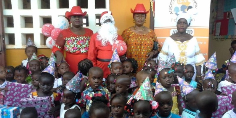 Des enfants de Touba comblés par la Fondation Awi. (DR)
