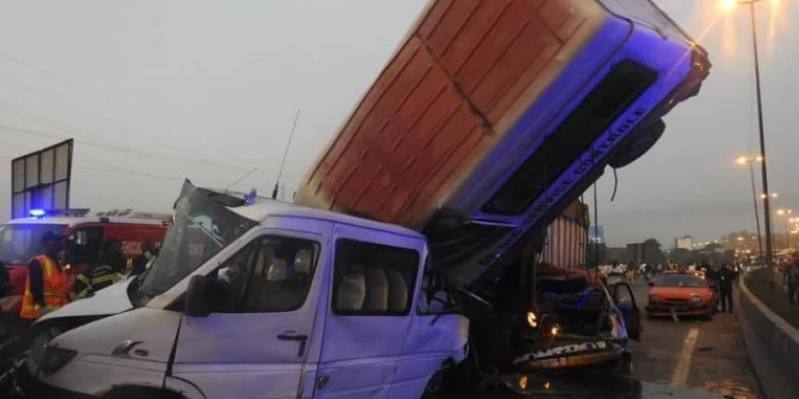 Au moins 10 véhicules étaient impliqués dans l'accident. (Gspm)