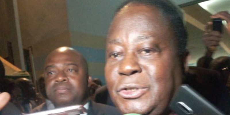 Le Président Bédié a souhaité la paix en Côte d'Ivoire.