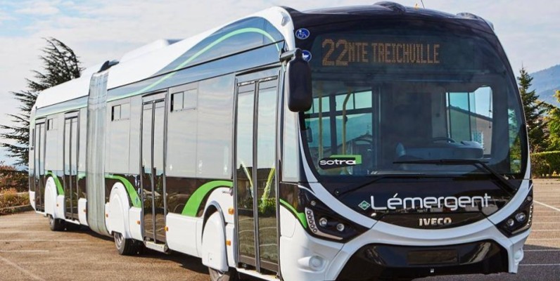 Un des nouveaux bus de la Sotra. (DR)