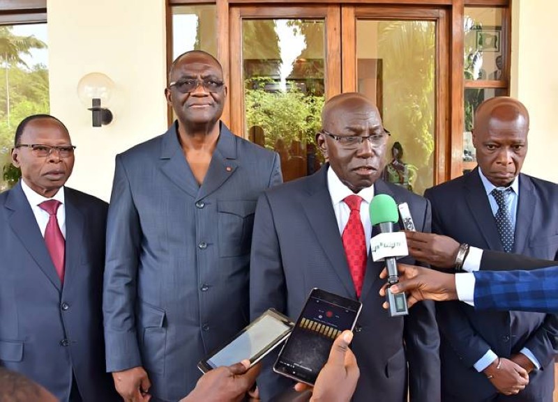 Aka Ahizi (au micro) le porte-parole de la coalition (DR)