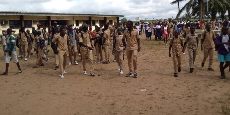 Les cours suspendus au lycée municipal d'Adiaké. (DR)