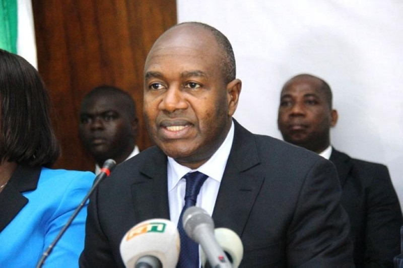 Le ministre Sidiki Diakité met tout en oeuvre pour que chaque ivoirien entre en possession de sa carte nationale d’identité.