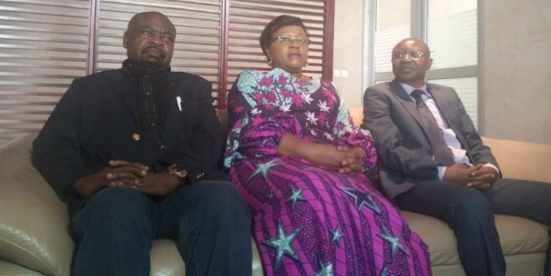 Les deux ministres Conseillers de la République Centrafricaine ont été accueillis à leur arrivée par l’ambassadrice Lydie Flaure Magba. (DR)