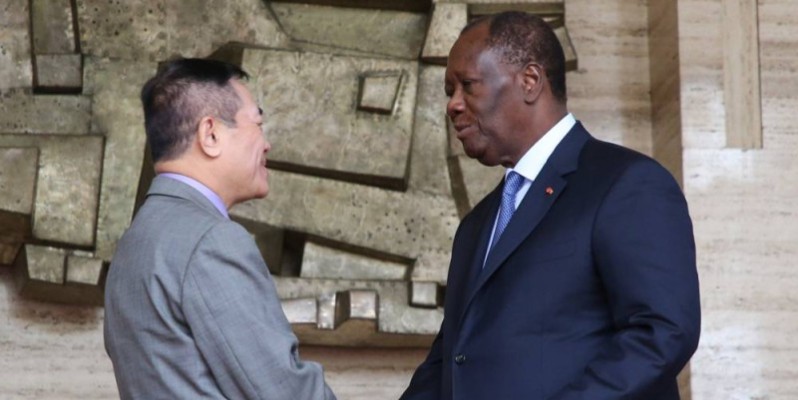 Le Chef de l’État et l’ambassadeur vietnamien ont fait un tour d’horizon des relations qui lient les deux pays. (PORO DAGNOGO)