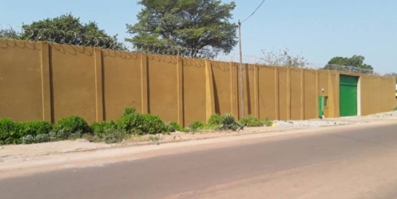 Une vue de la prison de Bouna. (DR)