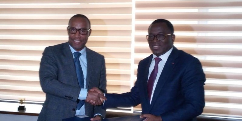 Le président Ouégnin (à gauche) et le ministre des Sports ont affiché leur volonté de faire de la Côte d'Ivoire un pays qui compte dans l'équitation mondiale.(DR)