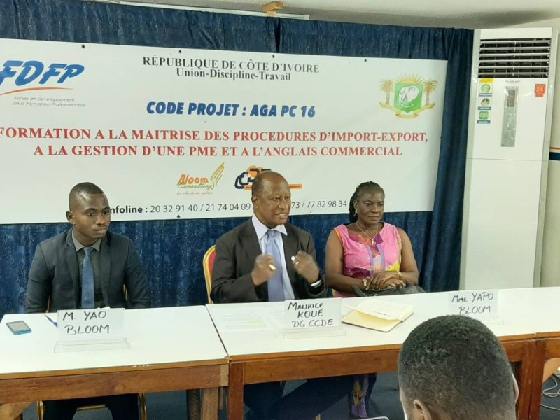 Dr Maurice Koué (au centre) a dit l’engagement des deux Cabinets à faire de cette phase pilote du projet un succès. (DR)
