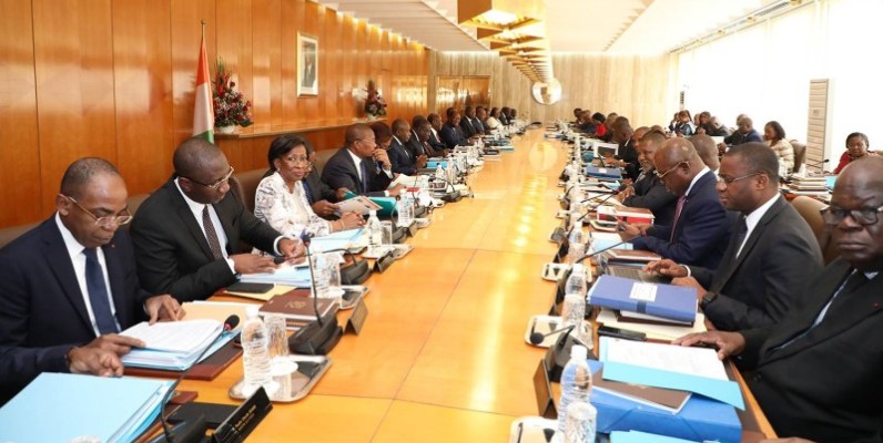 Conseil des ministres 1(DR)