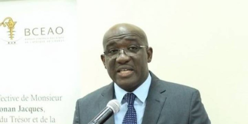 Le Directeur national de la (Bceao), pour la Côte d’Ivoire, Chalouho Coulibaly, a présidé cette rencontre.
