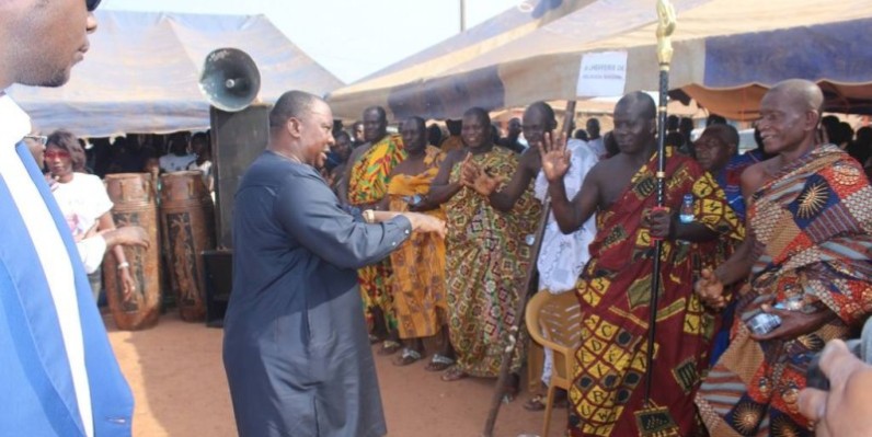A Bondoukou, comme à Agnibilékro, Bouna, Koun-Fao, Assuéfry et Tanda, les populations ont répondu massivement à l’invitation du ministre Kobenan Adjoumani. (DR)