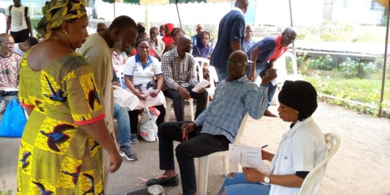 Outre les ateliers et expositions, l'événement a donné lieu à des séances de dépistage du diabète et de l'hypertension artérielle. (DR)