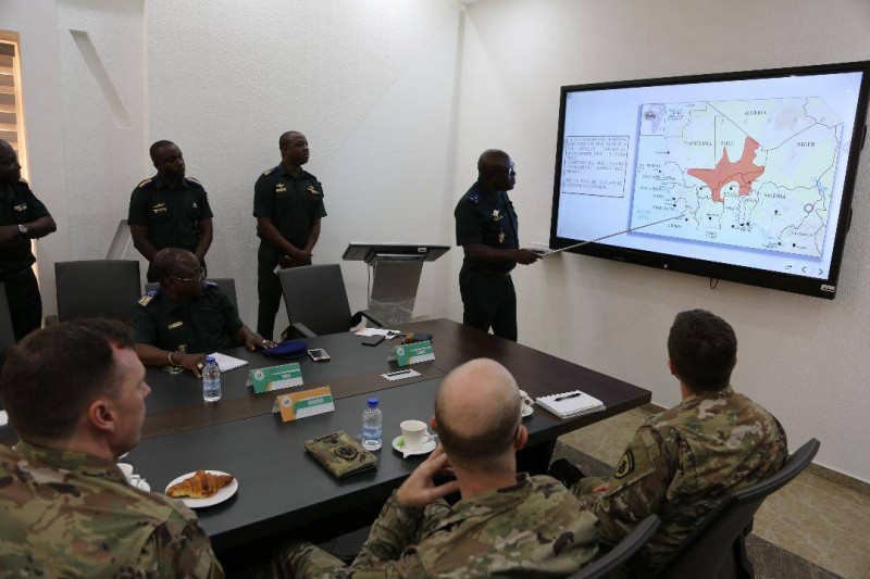 Les militaires ivoiriens et américains sont très attentifs à la situation sécuritaire dans la zone