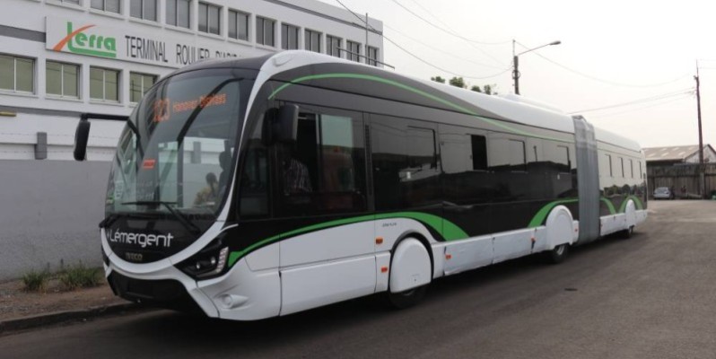 La société d’État poursuit le renforcement de son parc automobile, intégrant des bus fonctionnant avec le gaz comme ‘’Lémergent’’. (Dr)