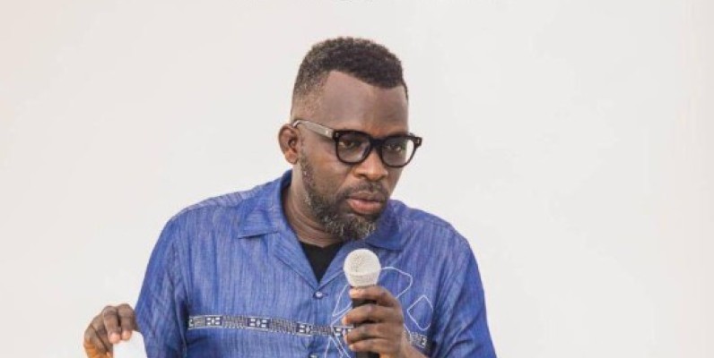 Le Styliste Roger Bango opte pour la formation des jeunes.(DR)
