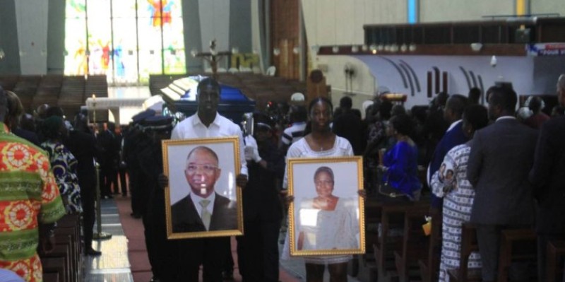 De nombreuses personnalités ont pris part à la messe de requiem à la Cathédrale Saint Paul du Plateau. (Sébastien Kouassi)