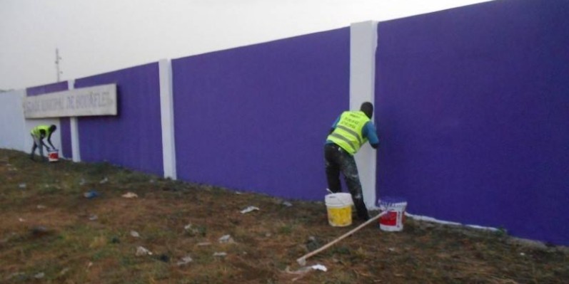 Le stade de Bouaflé fait peau neuve pour les obsèques de Charles Koffi Diby. (AIP)