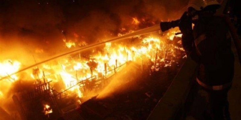 Un incendie s'est déclaré dans les environs du marché d'Adjamé-Roxy. (DR)