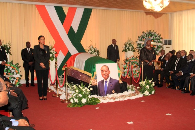 Piquet d'honneur au Cesec. (Sébastien Kouassi)