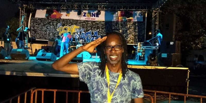 Kajeem devant la scène des ''street arts'' au Masa. (DR)
