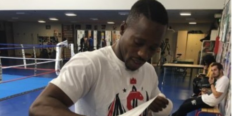 Youssouf Doumbia devra patienter avant de conquérir le titre intercontinental Iba. (DR)