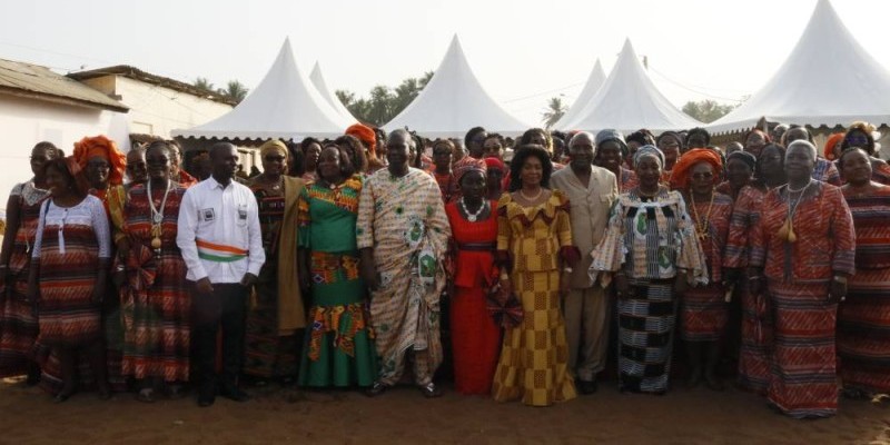 Des femmes originaires de Grand-Bassam s'engagent pour le développement de la ville. (DR)