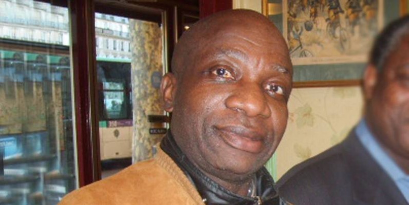 Aurlus Mabélé est l'une des figures de proue de la musique Africaine des années 70