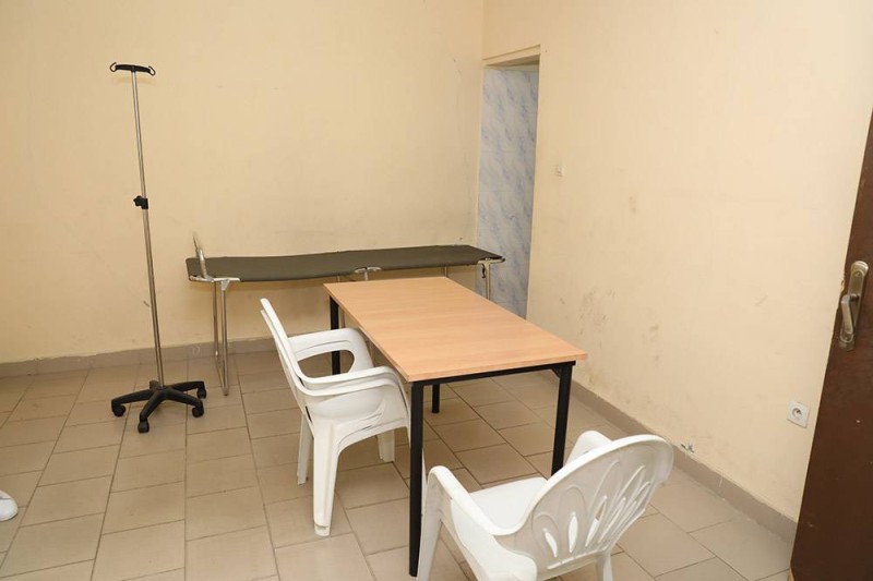 Visité guidée de l'Hôpital militaire d'Abidjan par le chef d'état-major général des Armées. (Bosson Honoré)