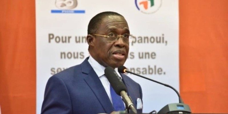 Le ministre de la Santé et de l'Hygiène publique, Eugène Aka Aouélé. (DR)