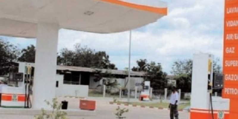 Une station-service à Abidjan. (Dr)